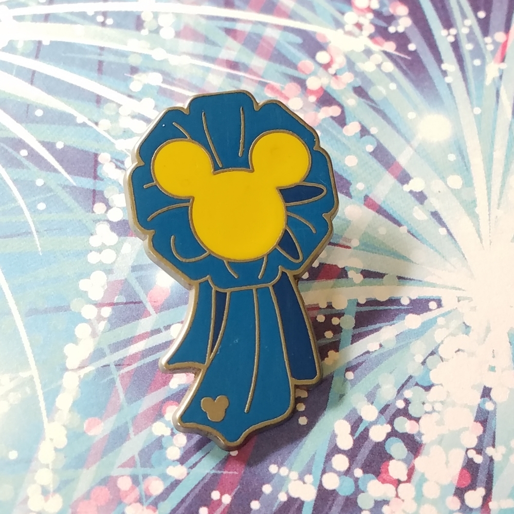 Blue Ribbon Hidden Mickey Disney pin